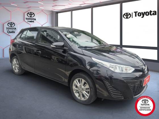 TOYOTA YARIS 1.5 16V FLEX XL PLUS CONNECT MULTIDRIVE TOYOTA YARIS 1.5 16V FLEX XL PLUS CONNECT MULTIDRIVE